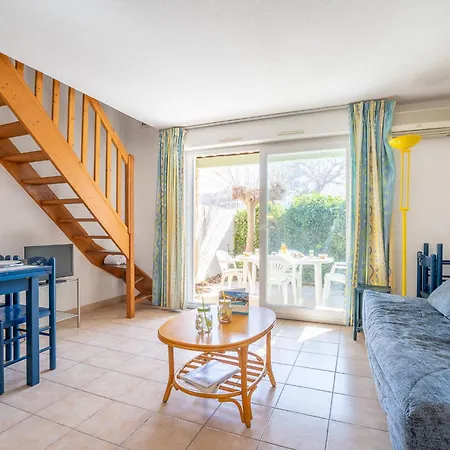 Les Lavandines 1-6 By Interhome *